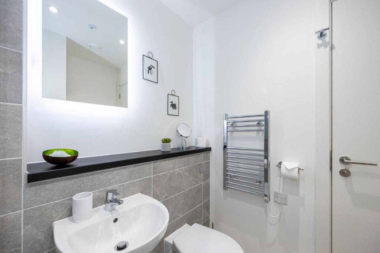 Guestready - A Modern Getaway In Vauxhall ليفربول المظهر الخارجي الصورة